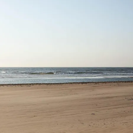Tiny House In Aan Zee, The Netherlands *